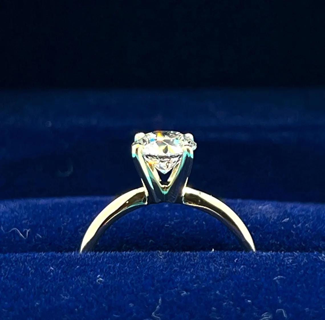 Lab Grown Diamond Engagement Ring | 1 CT Round Certified | 14K Gold Solitaire | Gift for Her Proposal/Wedding/Birthday/Anniversary