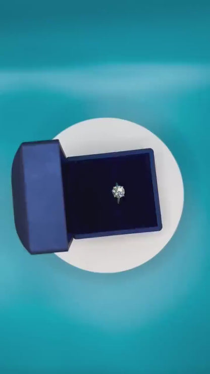 2 CT Round Certified Lab Grown Diamond Engagement Ring